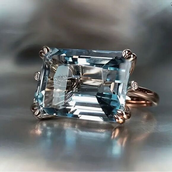🩵 NEW aquamarine rectangular crystal stone with antique setting 🩵 - Picture 1 of 4